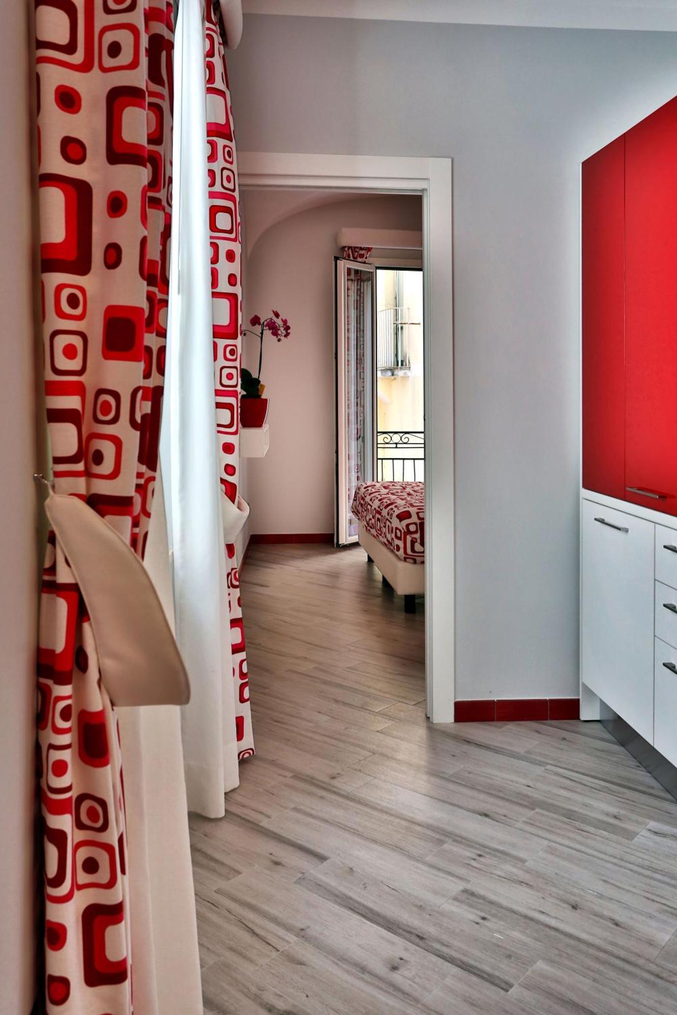 Amalfi Apartments Design Centro Storico 部屋 写真
