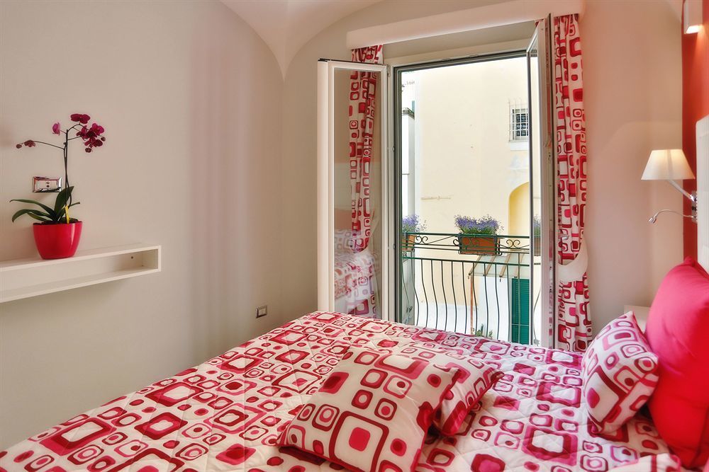 Amalfi Apartments Design Centro Storico エクステリア 写真